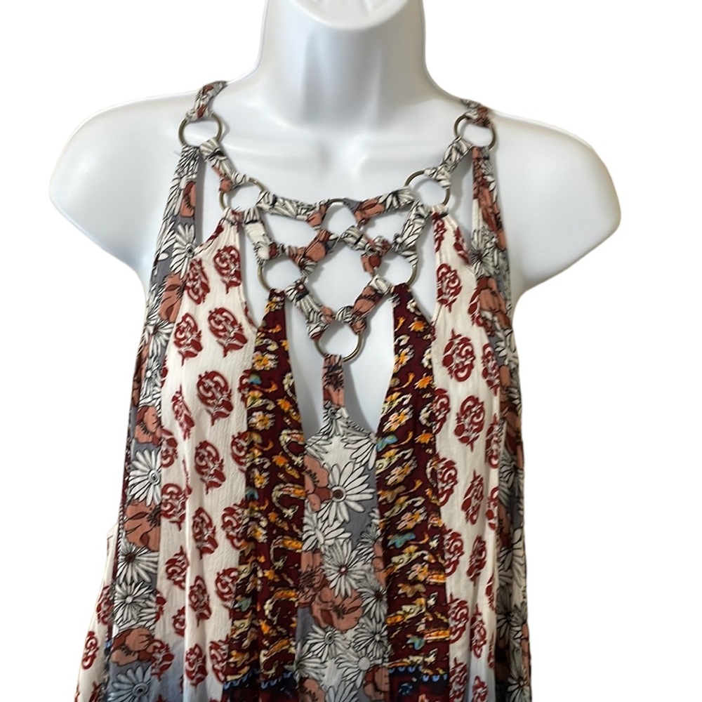 Buckle gimmicks bohemian summer shirt with metals & cloth design/pattern. Medium - Picture 3 of 12